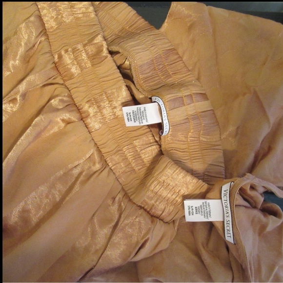 Pajama set ✨BUNDLE✨ - Picture 10 of 16